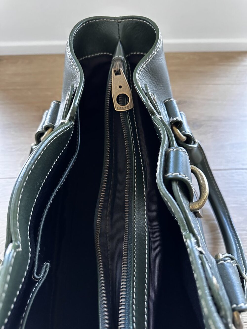 Vintage Celine Boogie Bag in Forest Green Leather - Picture 6 of 8